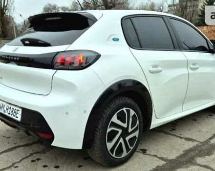Пежо 208, объемом двигателя 0 л и пробегом 11 тыс. км за 17500 $, фото 7 на Automoto.ua