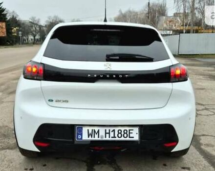 Пежо 208, объемом двигателя 0 л и пробегом 11 тыс. км за 17500 $, фото 27 на Automoto.ua