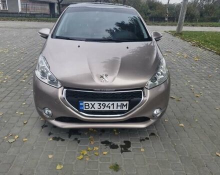 Пежо 208, объемом двигателя 1.2 л и пробегом 102 тыс. км за 7300 $, фото 1 на Automoto.ua