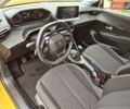 Желтый Пежо 208, объемом двигателя 1.2 л и пробегом 27 тыс. км за 15050 $, фото 15 на Automoto.ua