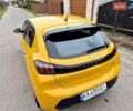 Желтый Пежо 208, объемом двигателя 1.2 л и пробегом 27 тыс. км за 15050 $, фото 7 на Automoto.ua