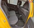 Желтый Пежо 208, объемом двигателя 1.2 л и пробегом 27 тыс. км за 15050 $, фото 21 на Automoto.ua