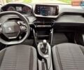 Желтый Пежо 208, объемом двигателя 1.2 л и пробегом 27 тыс. км за 15050 $, фото 25 на Automoto.ua