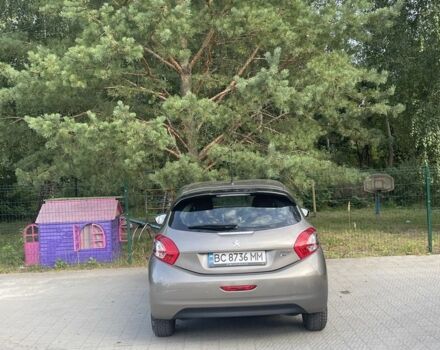 Сірий Пежо 208, об'ємом двигуна 1.4 л та пробігом 98 тис. км за 8200 $, фото 5 на Automoto.ua