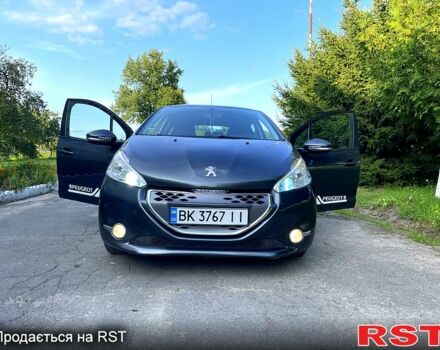 Серый Пежо 208, объемом двигателя 1.4 л и пробегом 177 тыс. км за 5350 $, фото 5 на Automoto.ua