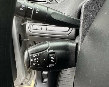 Серый Пежо 208, объемом двигателя 1.4 л и пробегом 192 тыс. км за 7200 $, фото 12 на Automoto.ua