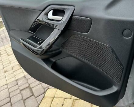 Серый Пежо 208, объемом двигателя 1.4 л и пробегом 192 тыс. км за 7200 $, фото 13 на Automoto.ua