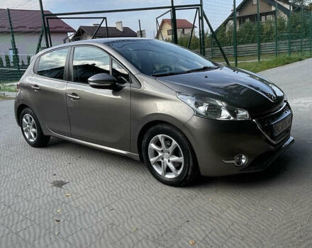 Серый Пежо 208, объемом двигателя 1.4 л и пробегом 98 тыс. км за 8200 $, фото 1 на Automoto.ua