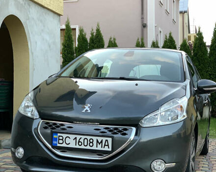 Сірий Пежо 208, об'ємом двигуна 1.4 л та пробігом 230 тис. км за 7300 $, фото 2 на Automoto.ua