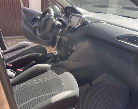 Серый Пежо 208, объемом двигателя 1.4 л и пробегом 98 тыс. км за 8200 $, фото 12 на Automoto.ua