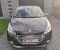 Серый Пежо 208, объемом двигателя 1.4 л и пробегом 180 тыс. км за 6200 $, фото 1 на Automoto.ua
