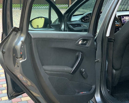 Сірий Пежо 208, об'ємом двигуна 1.4 л та пробігом 230 тис. км за 7300 $, фото 11 на Automoto.ua