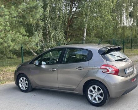 Сірий Пежо 208, об'ємом двигуна 1.4 л та пробігом 98 тис. км за 8200 $, фото 4 на Automoto.ua