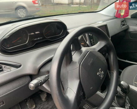Серый Пежо 208, объемом двигателя 1.6 л и пробегом 255 тыс. км за 5500 $, фото 20 на Automoto.ua