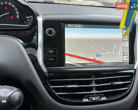 Сірий Пежо 208, об'ємом двигуна 1.4 л та пробігом 246 тис. км за 8000 $, фото 9 на Automoto.ua