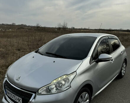 Серый Пежо 208, объемом двигателя 1.6 л и пробегом 255 тыс. км за 5500 $, фото 4 на Automoto.ua