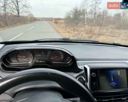 Серый Пежо 208, объемом двигателя 1.6 л и пробегом 255 тыс. км за 5500 $, фото 26 на Automoto.ua