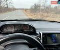 Серый Пежо 208, объемом двигателя 1.6 л и пробегом 255 тыс. км за 5500 $, фото 26 на Automoto.ua