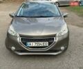 Серый Пежо 208, объемом двигателя 1.2 л и пробегом 180 тыс. км за 5500 $, фото 1 на Automoto.ua