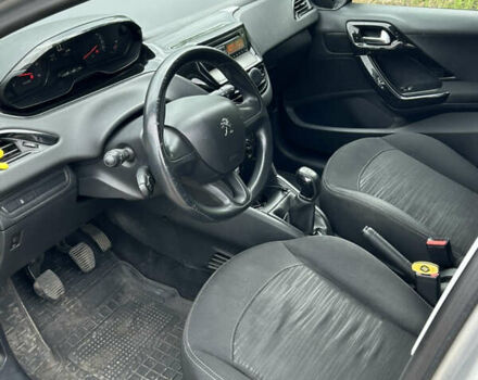 Серый Пежо 208, объемом двигателя 1.4 л и пробегом 230 тыс. км за 6200 $, фото 8 на Automoto.ua
