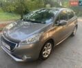 Серый Пежо 208, объемом двигателя 1.2 л и пробегом 92 тыс. км за 6700 $, фото 1 на Automoto.ua