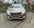 Серый Пежо 208, объемом двигателя 1.6 л и пробегом 136 тыс. км за 6390 $, фото 3 на Automoto.ua