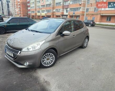 Серый Пежо 208, объемом двигателя 1.57 л и пробегом 190 тыс. км за 7700 $, фото 5 на Automoto.ua