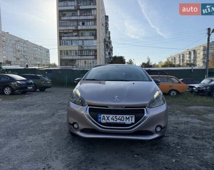 Серый Пежо 208, объемом двигателя 1.2 л и пробегом 118 тыс. км за 5900 $, фото 1 на Automoto.ua