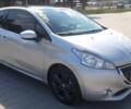 Серый Пежо 208, объемом двигателя 1.6 л и пробегом 131 тыс. км за 8200 $, фото 1 на Automoto.ua