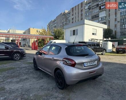 Серый Пежо 208, объемом двигателя 1.2 л и пробегом 118 тыс. км за 5900 $, фото 7 на Automoto.ua