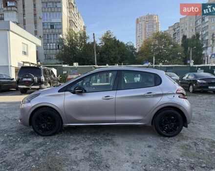 Серый Пежо 208, объемом двигателя 1.2 л и пробегом 118 тыс. км за 5900 $, фото 3 на Automoto.ua