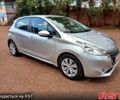 Сірий Пежо 208, об'ємом двигуна 1.2 л та пробігом 73 тис. км за 7500 $, фото 4 на Automoto.ua
