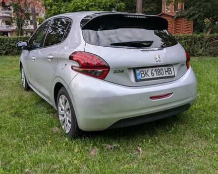 Серый Пежо 208, объемом двигателя 1.6 л и пробегом 219 тыс. км за 7800 $, фото 2 на Automoto.ua