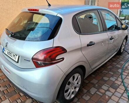 Серый Пежо 208, объемом двигателя 1.56 л и пробегом 159 тыс. км за 8200 $, фото 3 на Automoto.ua