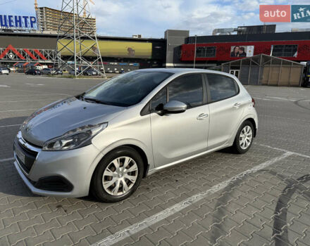 Сірий Пежо 208, об'ємом двигуна 1.2 л та пробігом 119 тис. км за 8500 $, фото 3 на Automoto.ua