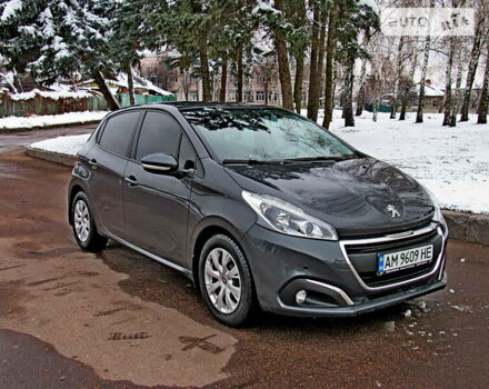 Сірий Пежо 208, об'ємом двигуна 1.2 л та пробігом 25 тис. км за 8499 $, фото 2 на Automoto.ua