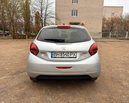 Серый Пежо 208, объемом двигателя 1.2 л и пробегом 172 тыс. км за 8700 $, фото 3 на Automoto.ua