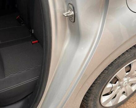 Серый Пежо 208, объемом двигателя 1.2 л и пробегом 172 тыс. км за 8700 $, фото 19 на Automoto.ua