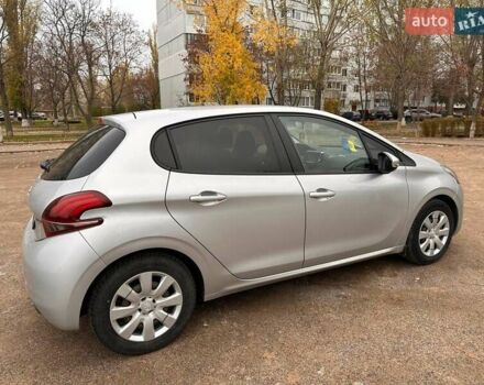 Серый Пежо 208, объемом двигателя 1.2 л и пробегом 172 тыс. км за 8700 $, фото 5 на Automoto.ua