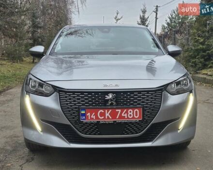 Сірий Пежо 208, об'ємом двигуна 0 л та пробігом 110 тис. км за 15107 $, фото 3 на Automoto.ua