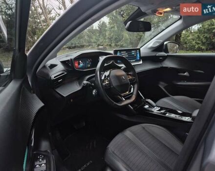 Сірий Пежо 208, об'ємом двигуна 0 л та пробігом 110 тис. км за 15107 $, фото 11 на Automoto.ua