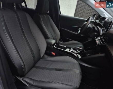 Сірий Пежо 208, об'ємом двигуна 0 л та пробігом 110 тис. км за 15107 $, фото 23 на Automoto.ua
