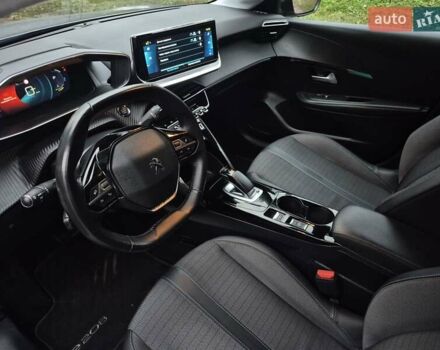 Сірий Пежо 208, об'ємом двигуна 0 л та пробігом 110 тис. км за 15107 $, фото 12 на Automoto.ua
