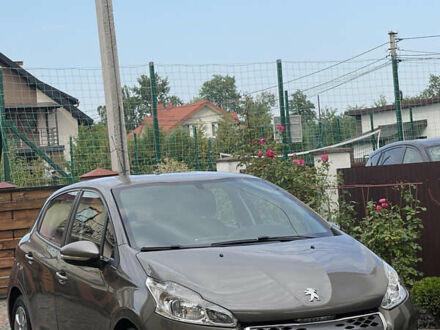 Пежо 208 2012 у Львові на Automoto.ua Сірий Пежо 208, об'ємом двигуна 1.4 л та пробігом 98 тис. км за 8200 $, фото 1 на Automoto.ua