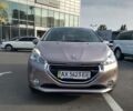 Сірий Пежо 208, об'ємом двигуна 1.2 л та пробігом 50 тис. км за 10500 $, фото 1 на Automoto.ua