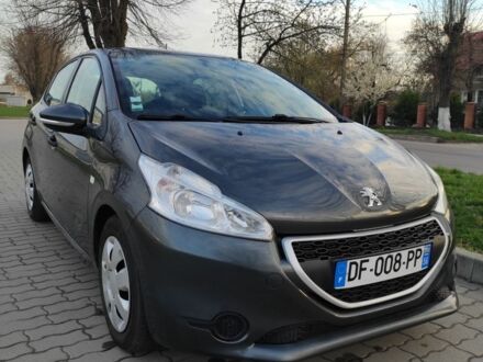 Пежо 208 2014 у Львові на Automoto.ua Сірий Пежо 208, об'ємом двигуна 1.4 л та пробігом 226 тис. км за 5700 $, фото 1 на Automoto.ua