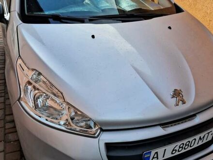 Серый Пежо 208, объемом двигателя 1.56 л и пробегом 159 тыс. км за 8200 $, фото 1 на Automoto.ua