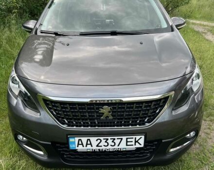 Серый Пежо 208, объемом двигателя 0 л и пробегом 75 тыс. км за 12000 $, фото 1 на Automoto.ua