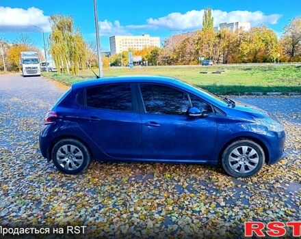 Синій Пежо 208, об'ємом двигуна 1.2 л та пробігом 206 тис. км за 6000 $, фото 1 на Automoto.ua