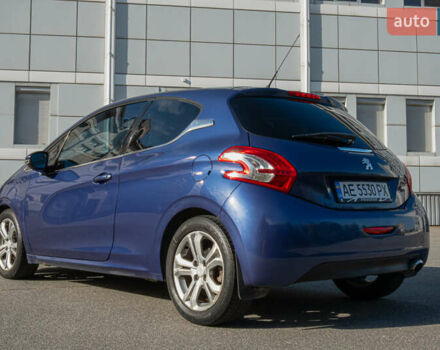 Синий Пежо 208, объемом двигателя 1.6 л и пробегом 130 тыс. км за 7400 $, фото 3 на Automoto.ua